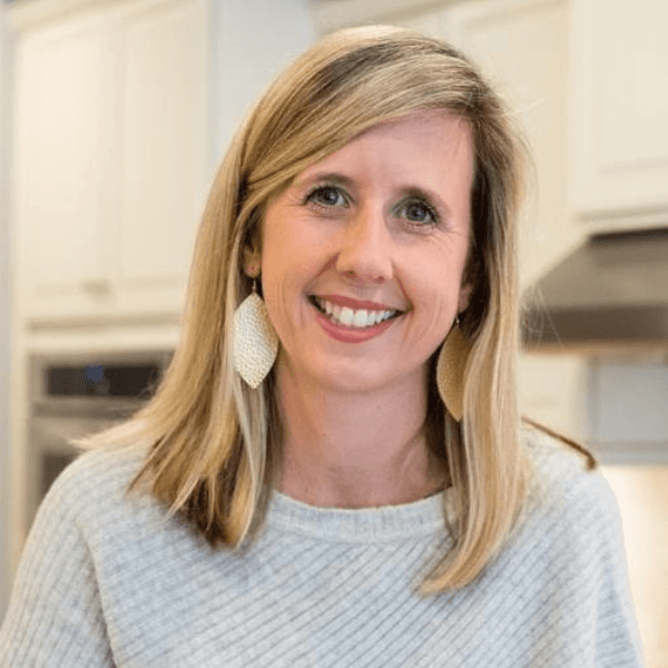 Julie Kennedy, Registered Dietitian & Owner of Julie Kennedy Nutrition