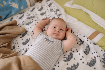 Newborn Sleep Routines: Building Rhythm Without a Rigid Schedule