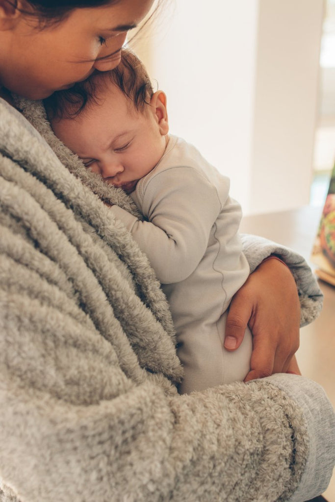 Signs that your newborn is tired